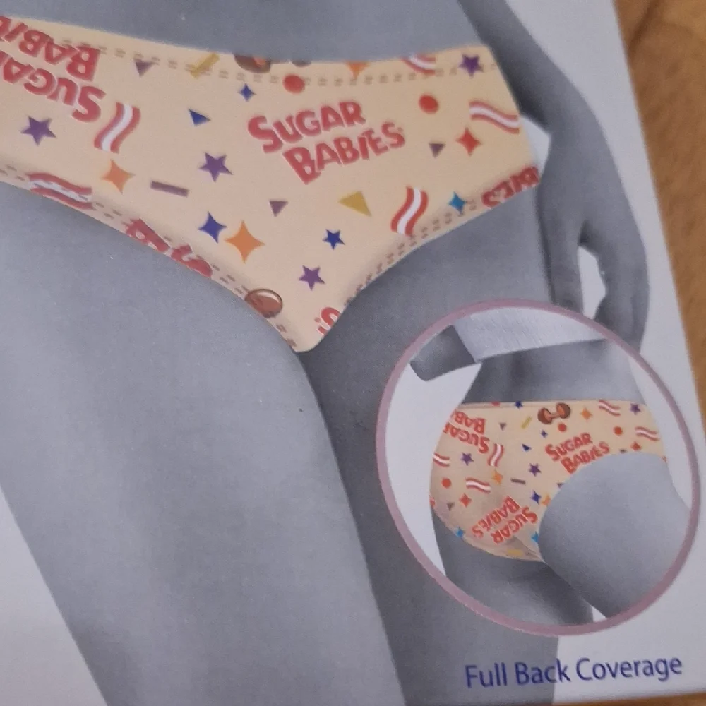 Women's Hipster Panties - Cream